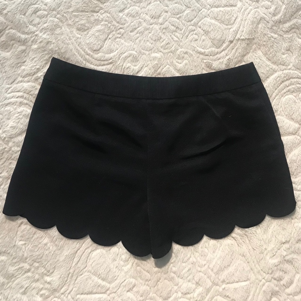 🎀Express Shorts can be dressy